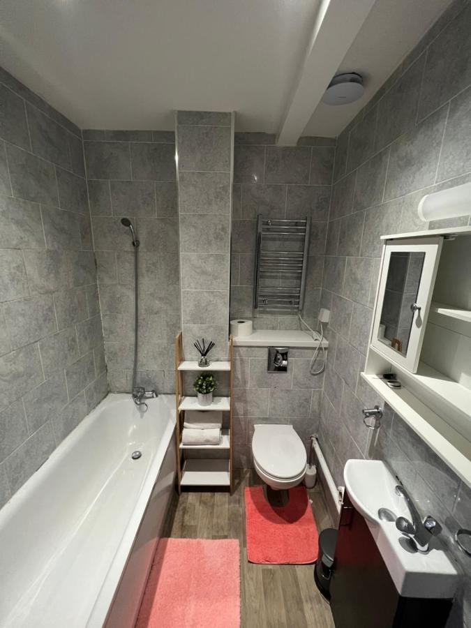 3 Bedroom Flat In King'S Cross, St Pancras'S. 2 Minutes To Euston. London Exterior photo